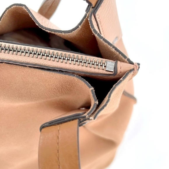 VINCE CAMUTO LEATHER / SUEDE HOBO BAG dusty rouse/cream - Picture 15 of 17